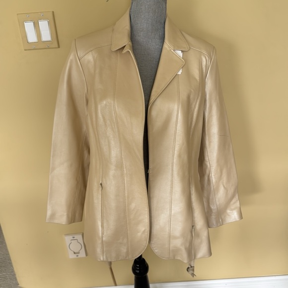 St John Leather Coat - Picture 7 of 10